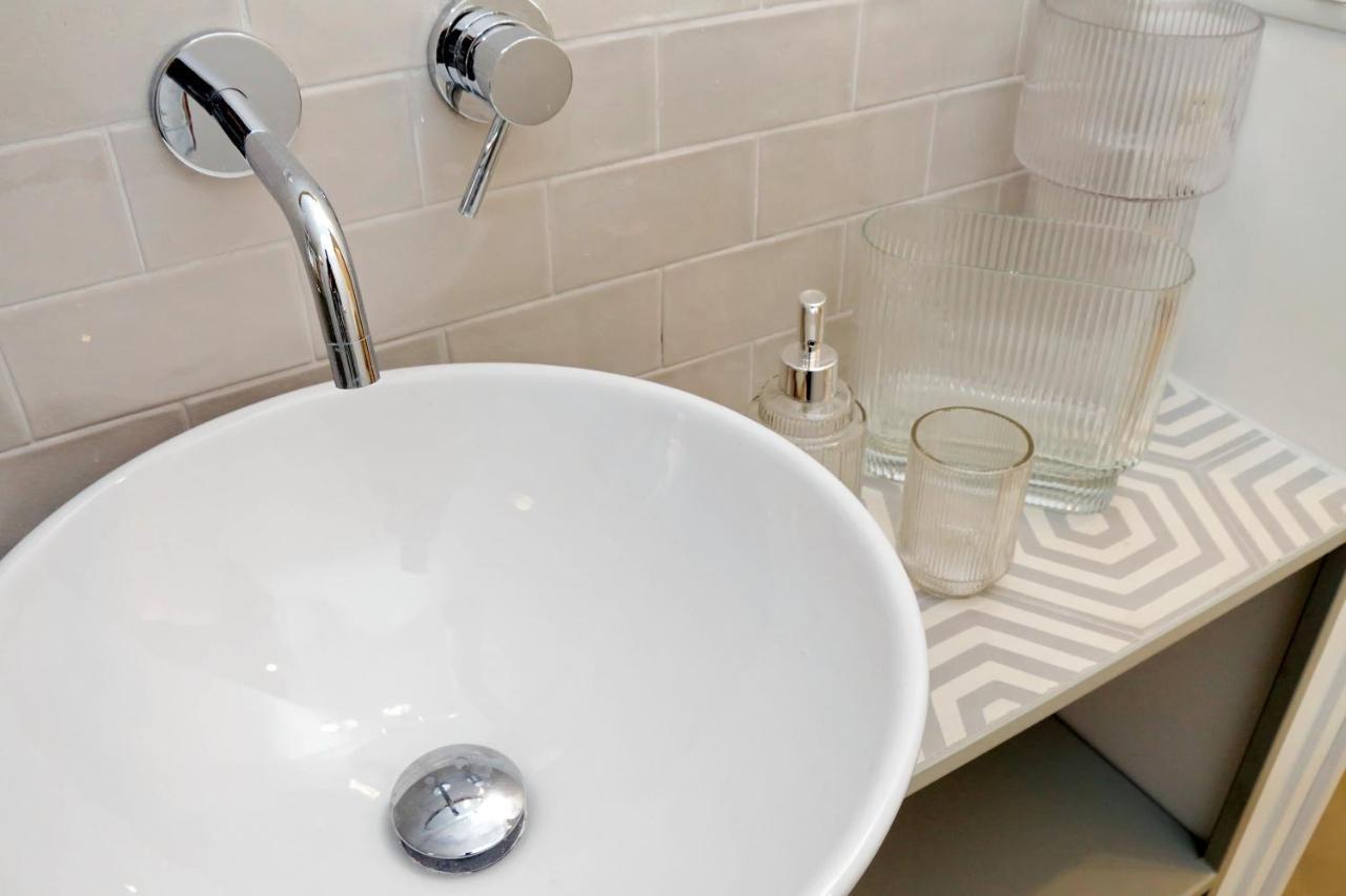 Apartamento Renovated And Cozy Flat Roma Exterior foto